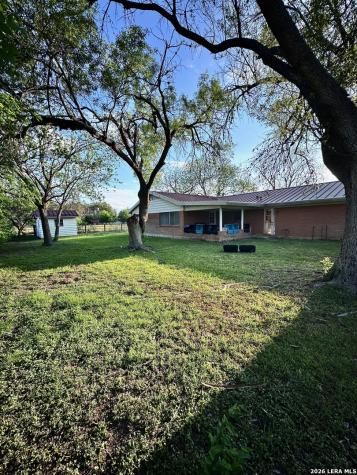 8798 Abe Lincoln San Antonio TX 78240