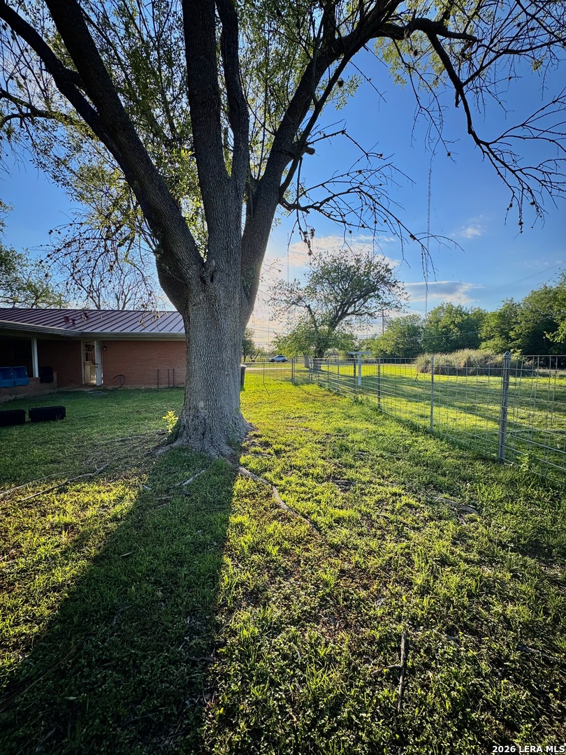 8798 Abe Lincoln San Antonio TX 78240