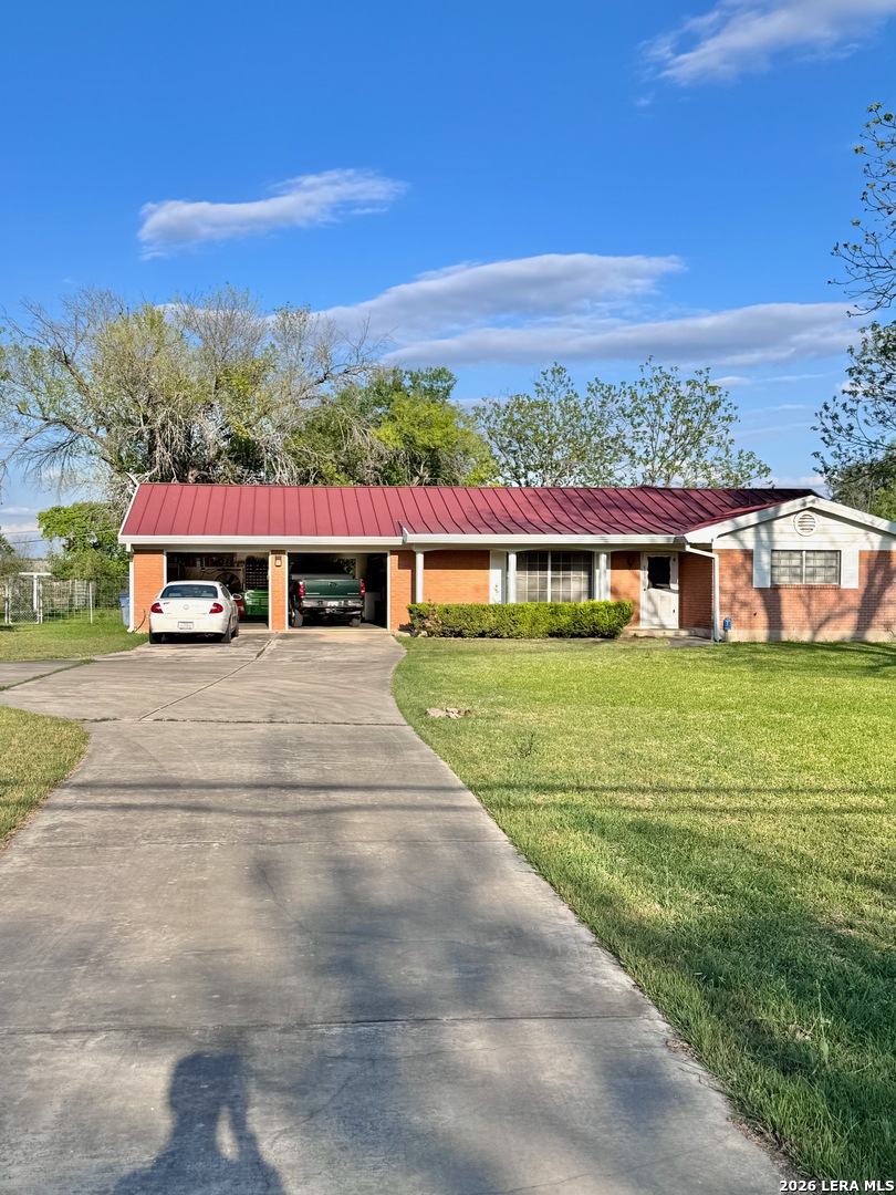 8798 Abe Lincoln San Antonio TX 78240