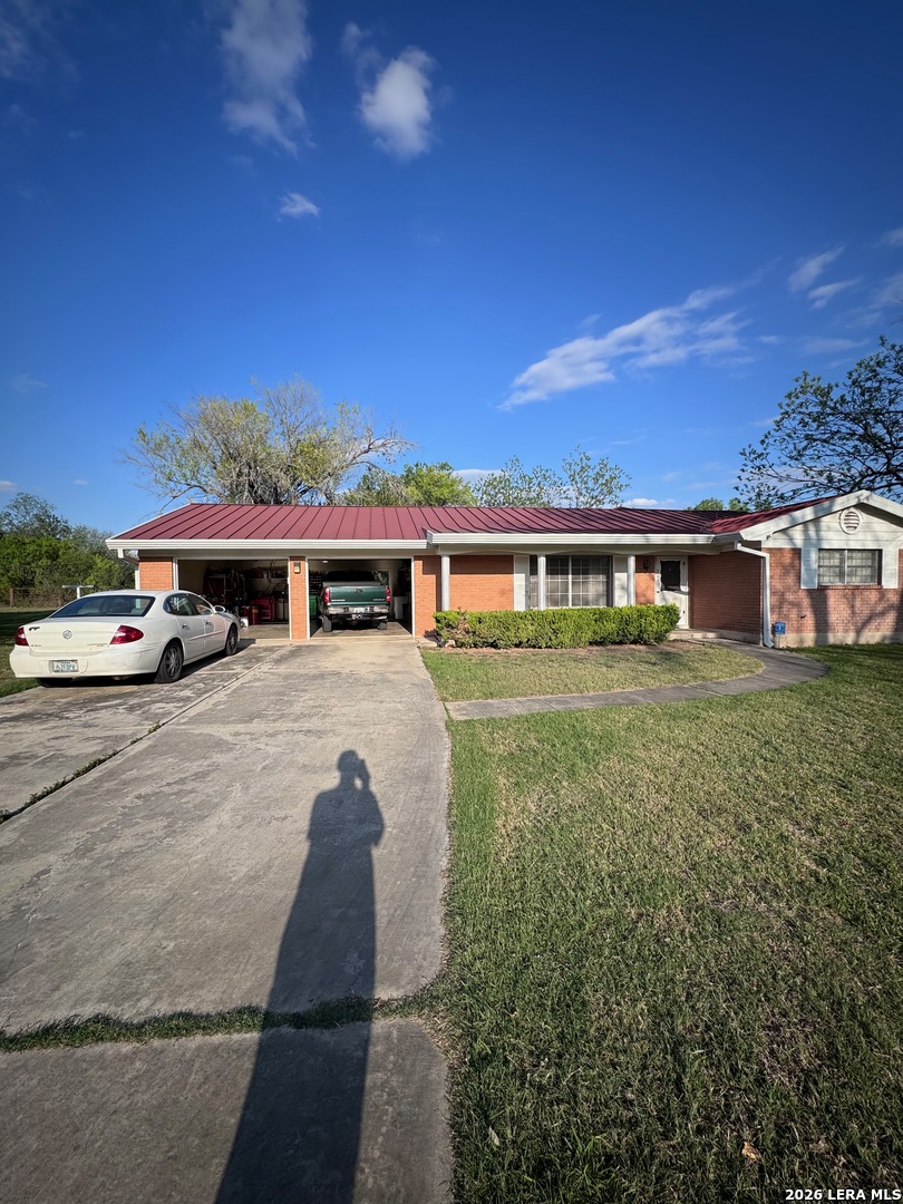 8798 Abe Lincoln San Antonio TX 78240