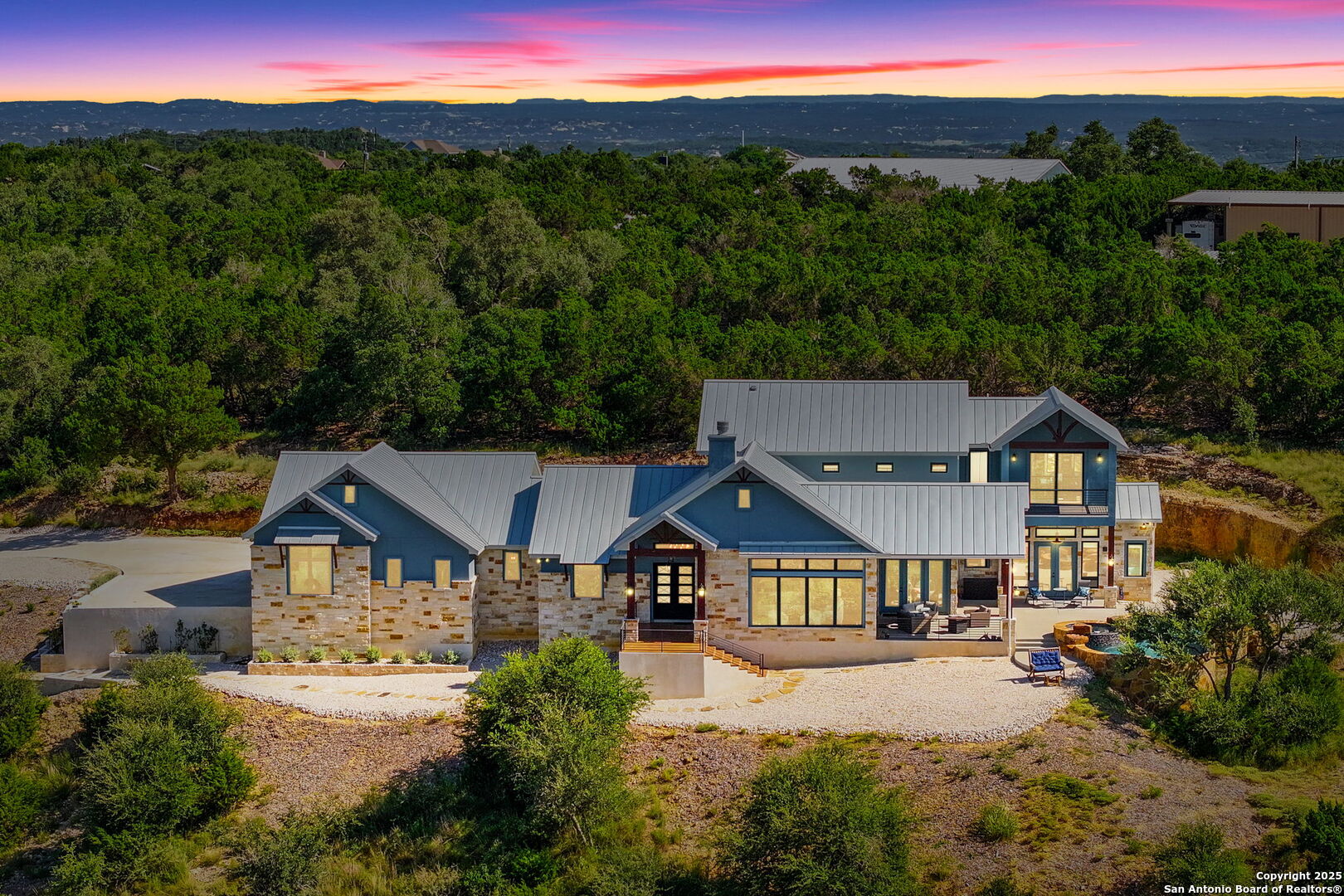 New Braunfels TX, 1023 Comanche Ridge