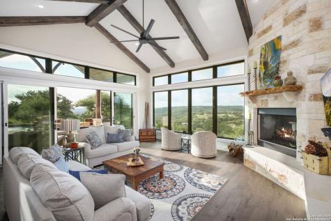 1023 Comanche Ridge New Braunfels TX 78132