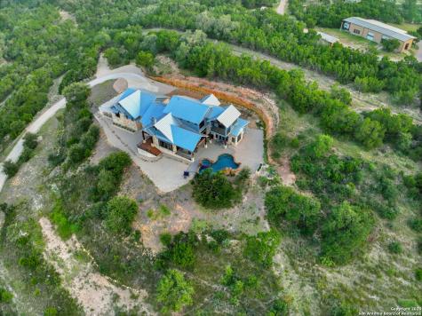 1023 Comanche Ridge New Braunfels TX 78132