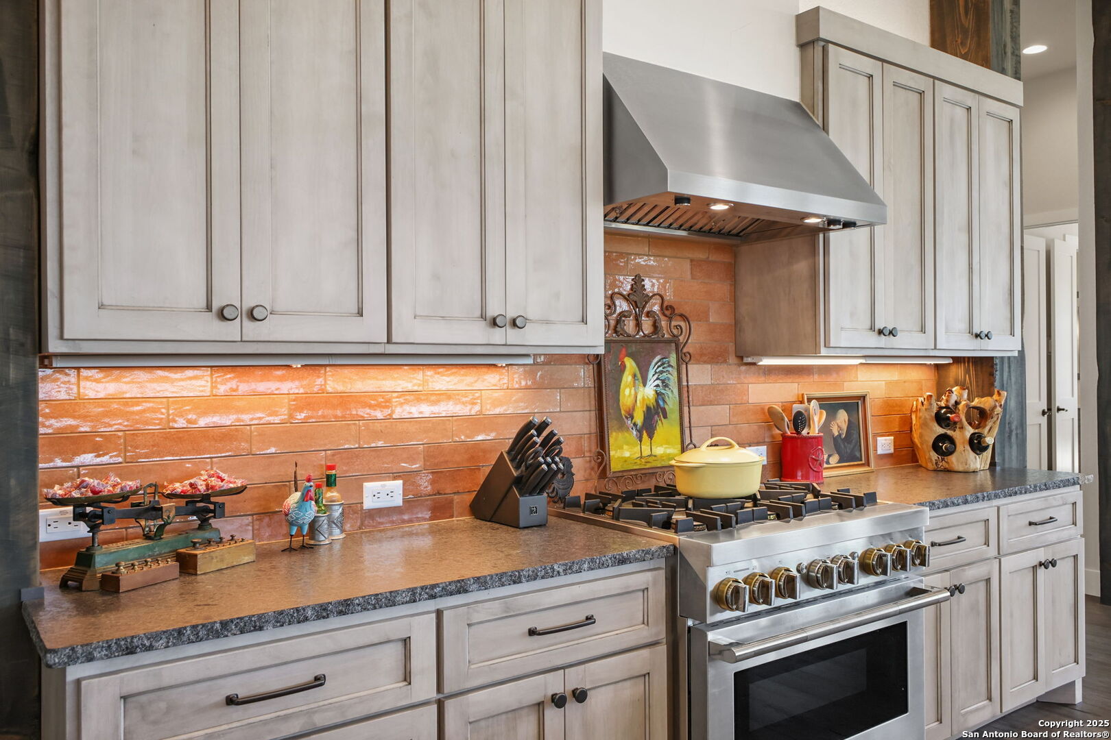 1023 Comanche Ridge New Braunfels TX 78132