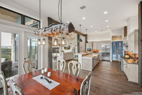 1023 Comanche Ridge New Braunfels TX 78132