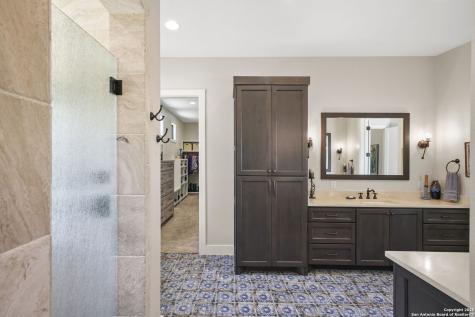 1023 Comanche Ridge New Braunfels TX 78132