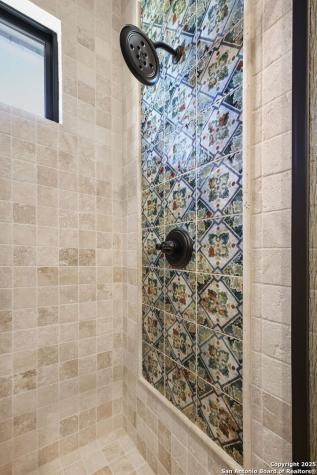 1023 Comanche Ridge New Braunfels TX 78132