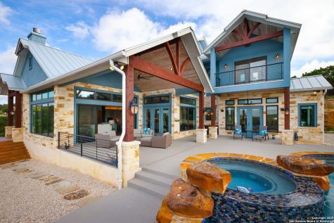 1023 Comanche Ridge New Braunfels TX 78132