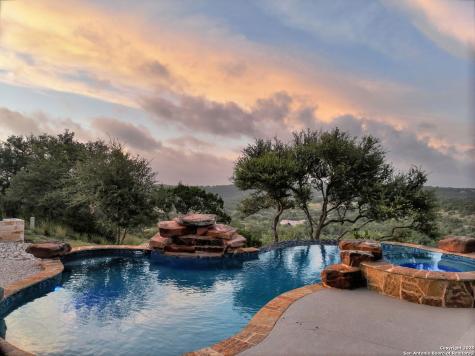 1023 Comanche Ridge New Braunfels TX 78132