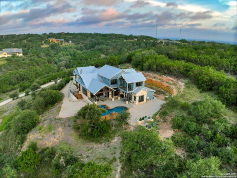 1023 Comanche Ridge New Braunfels TX 78132