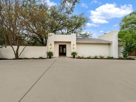 7887 N New Braunfels Avenue San Antonio TX 78209