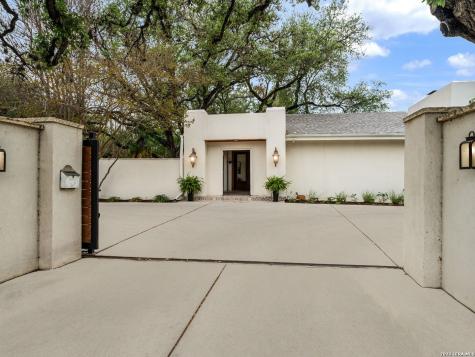 7887 N New Braunfels Avenue San Antonio TX 78209