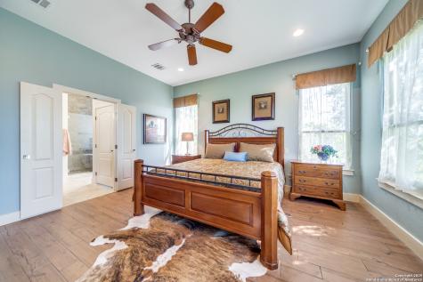 203 Horseshoe Bend Boerne TX 78006