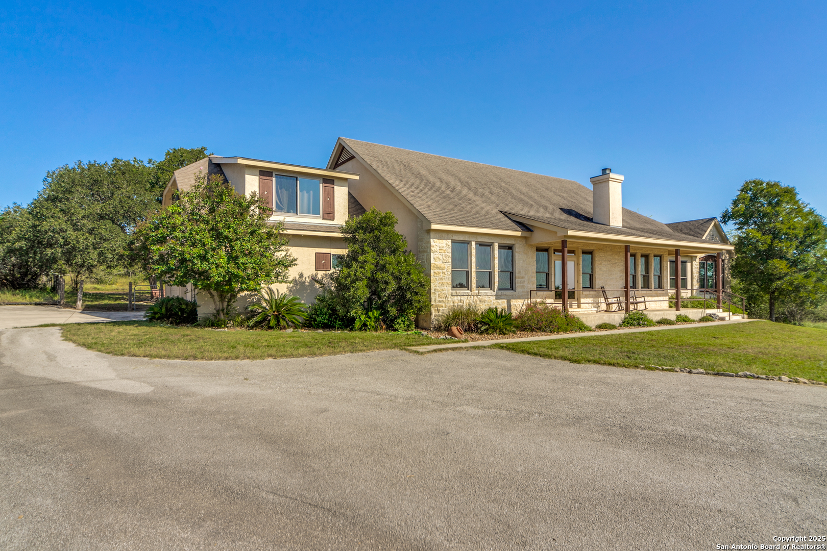 203 Horseshoe Bend Boerne TX 78006