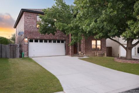 8327 Parry Path Converse TX 78109