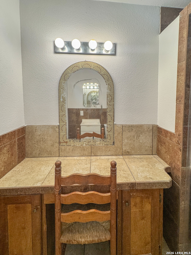 4142 Commercial Avenue San Antonio TX 78221