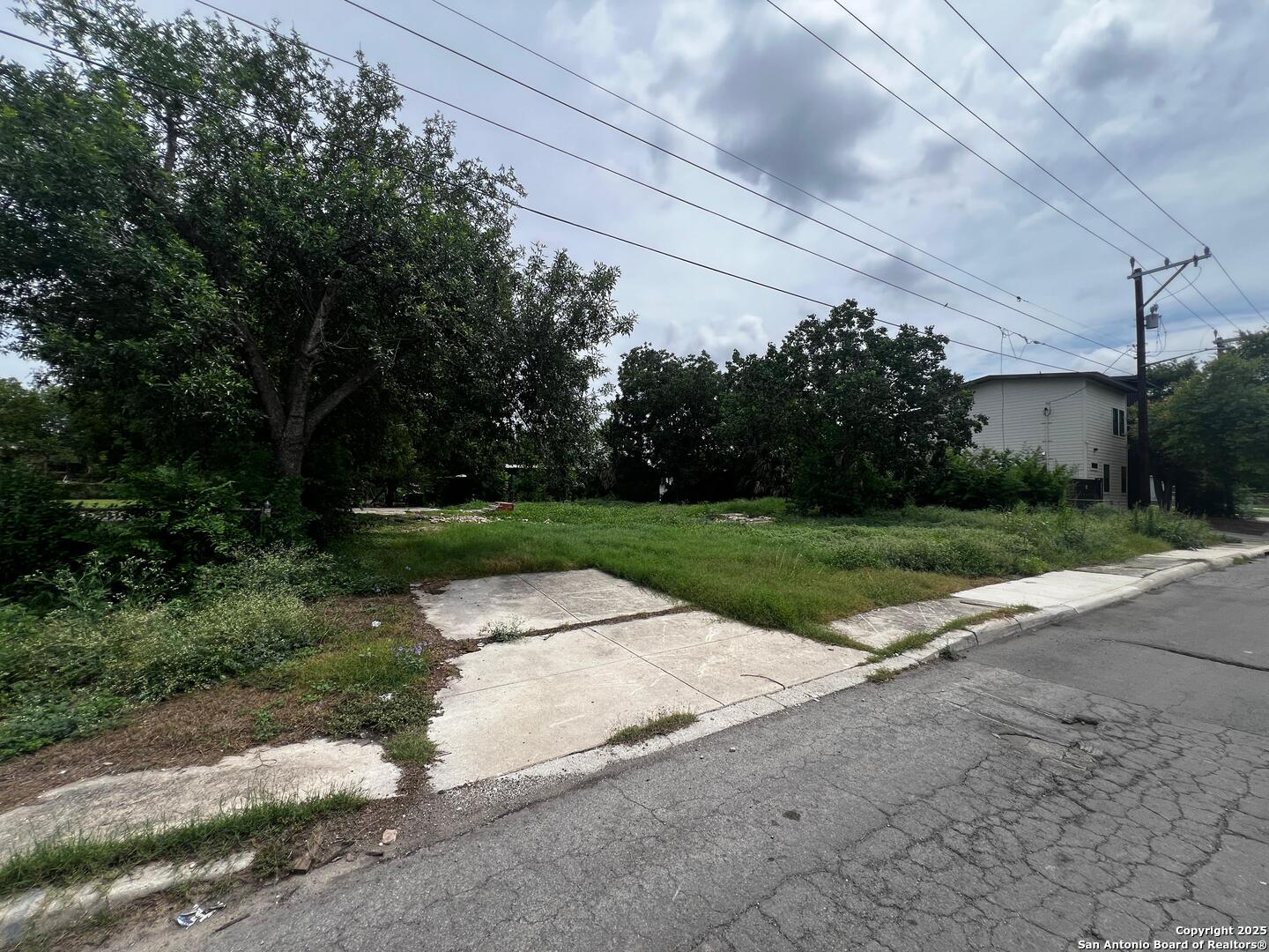 427 Westfall San Antonio TX 78210