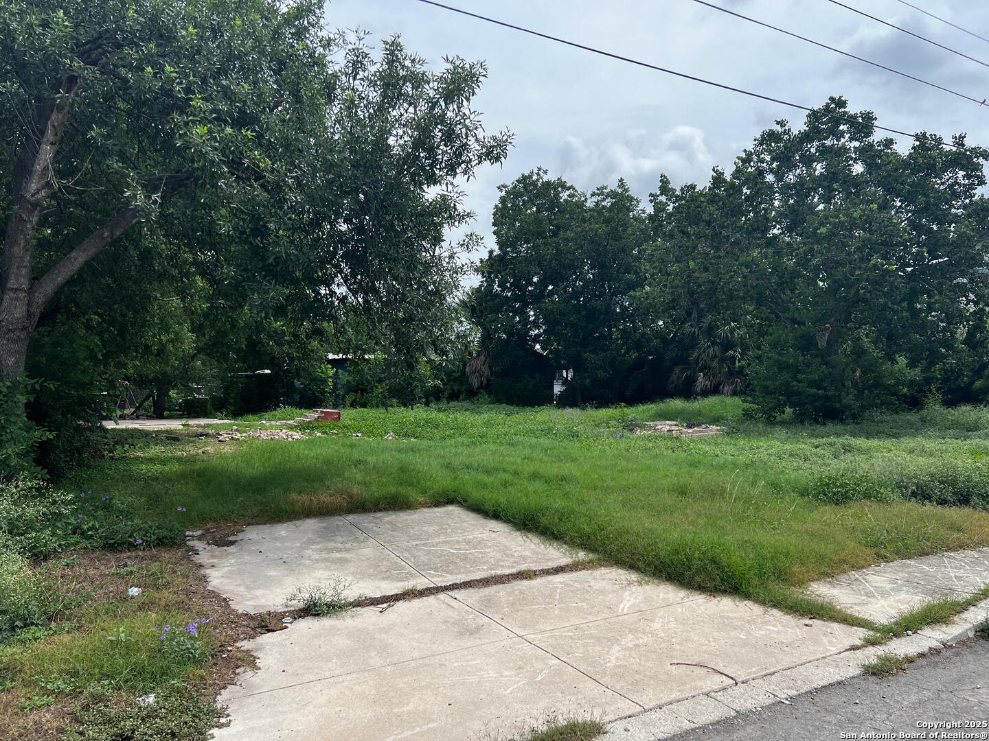 427 Westfall San Antonio TX 78210