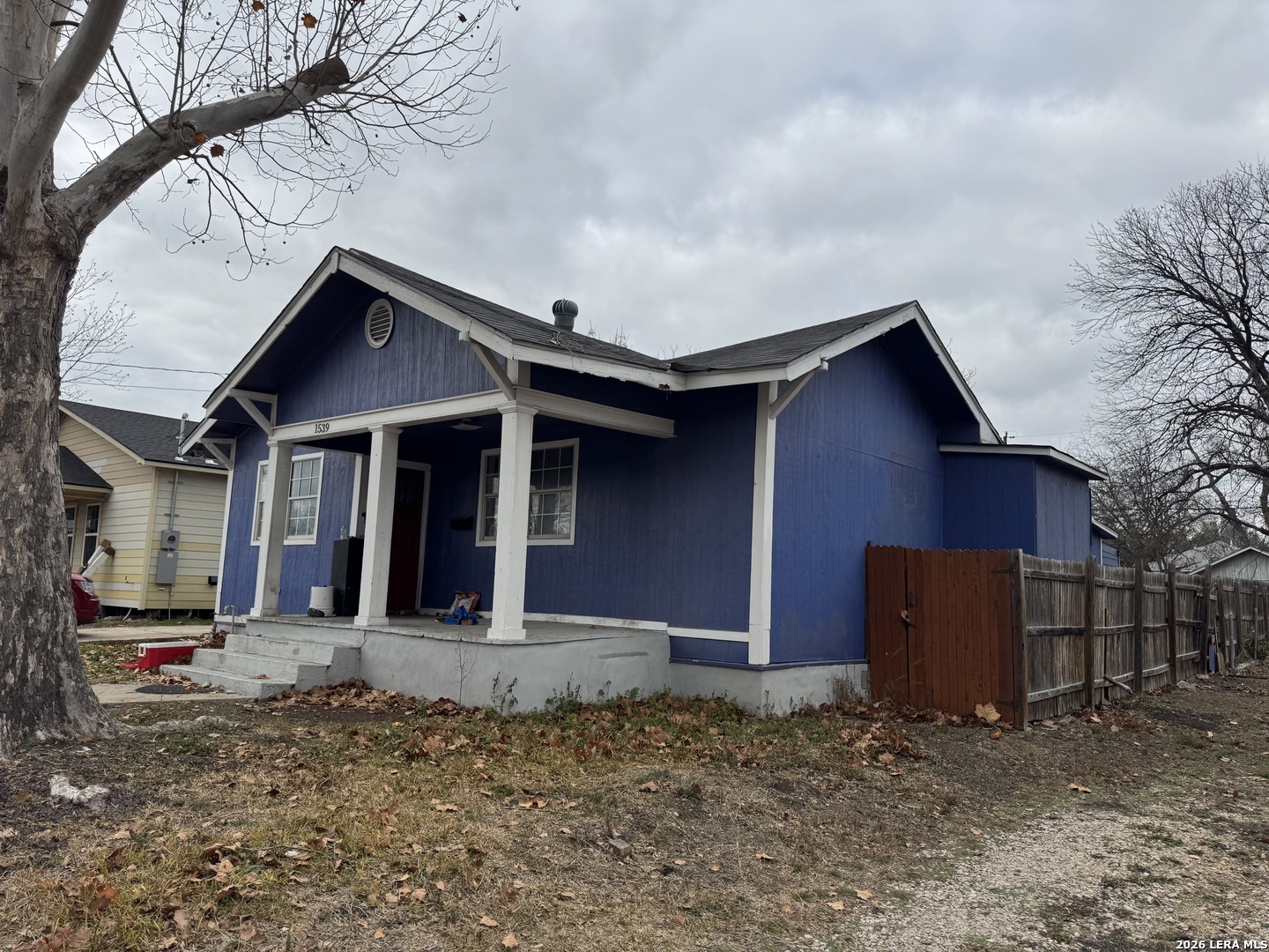 1539 W Craig San Antonio TX 78201