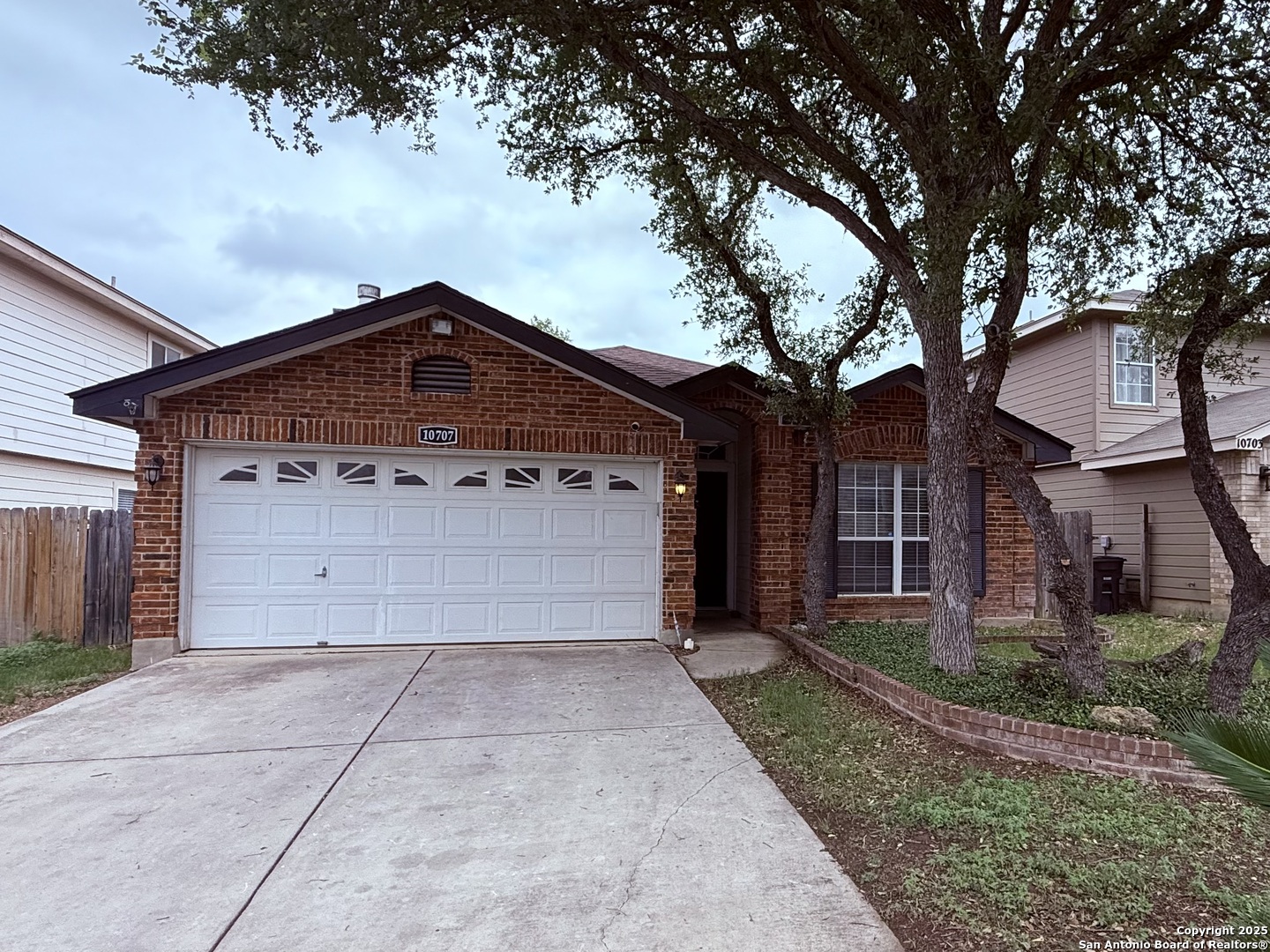 10707 Tiger Chase San Antonio TX 78251