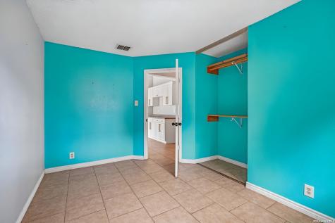 10055 Amber Field San Antonio TX 78245