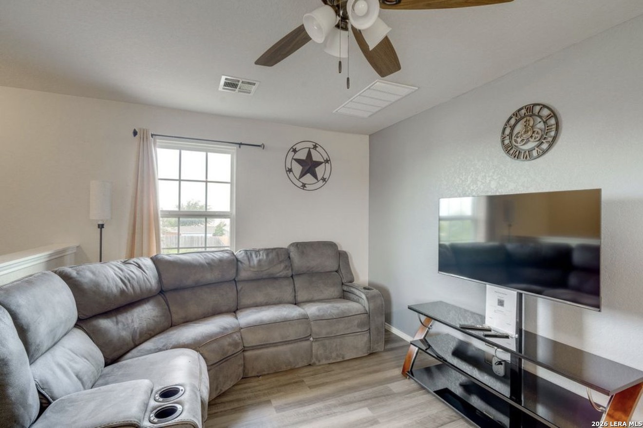 114 Expedition Way San Antonio TX 78220