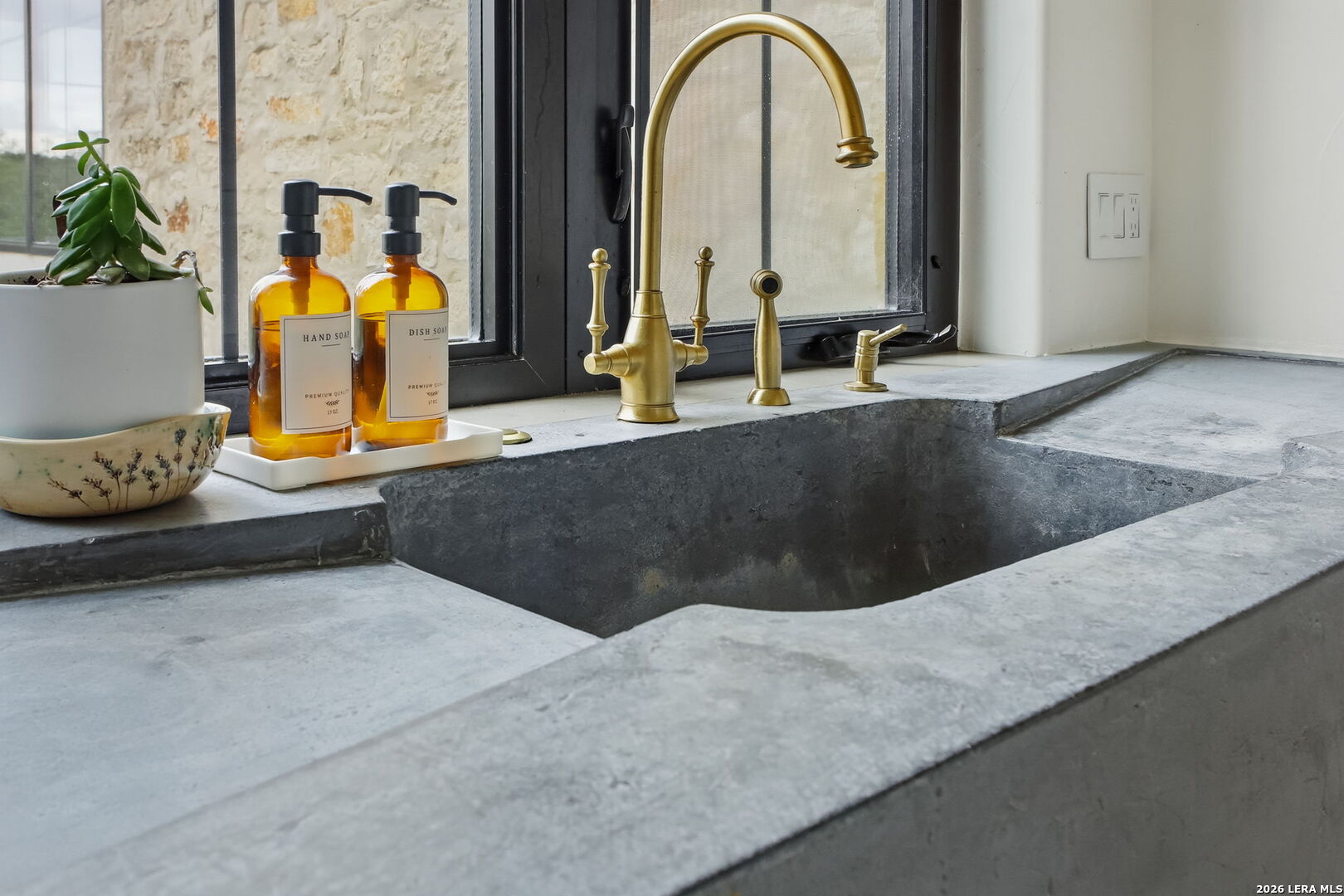 11418 Anaqua Springs Boerne TX 78006