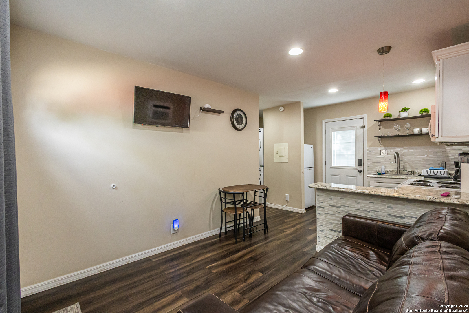 1202 N Center San Antonio TX 78202