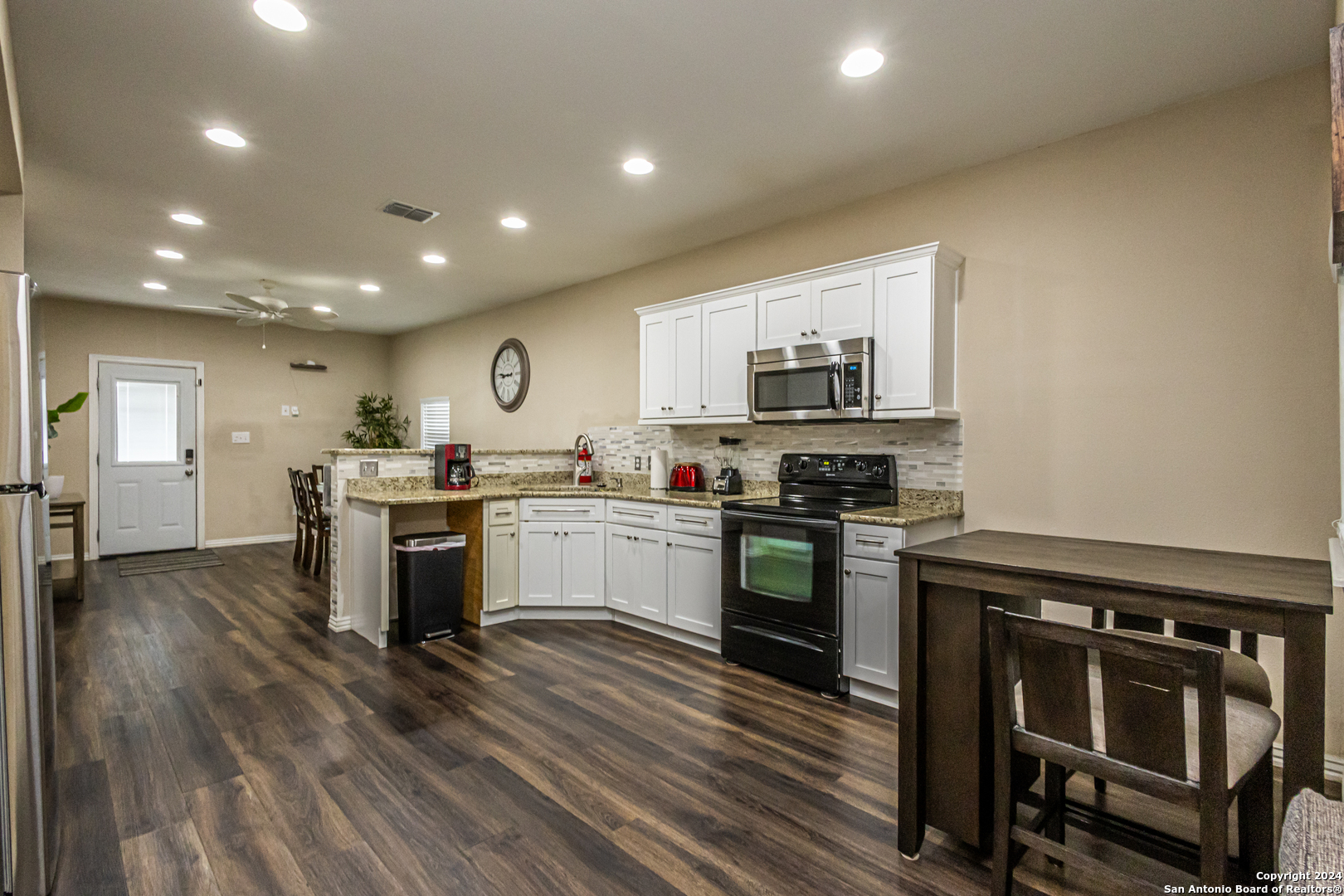1202 N Center San Antonio TX 78202