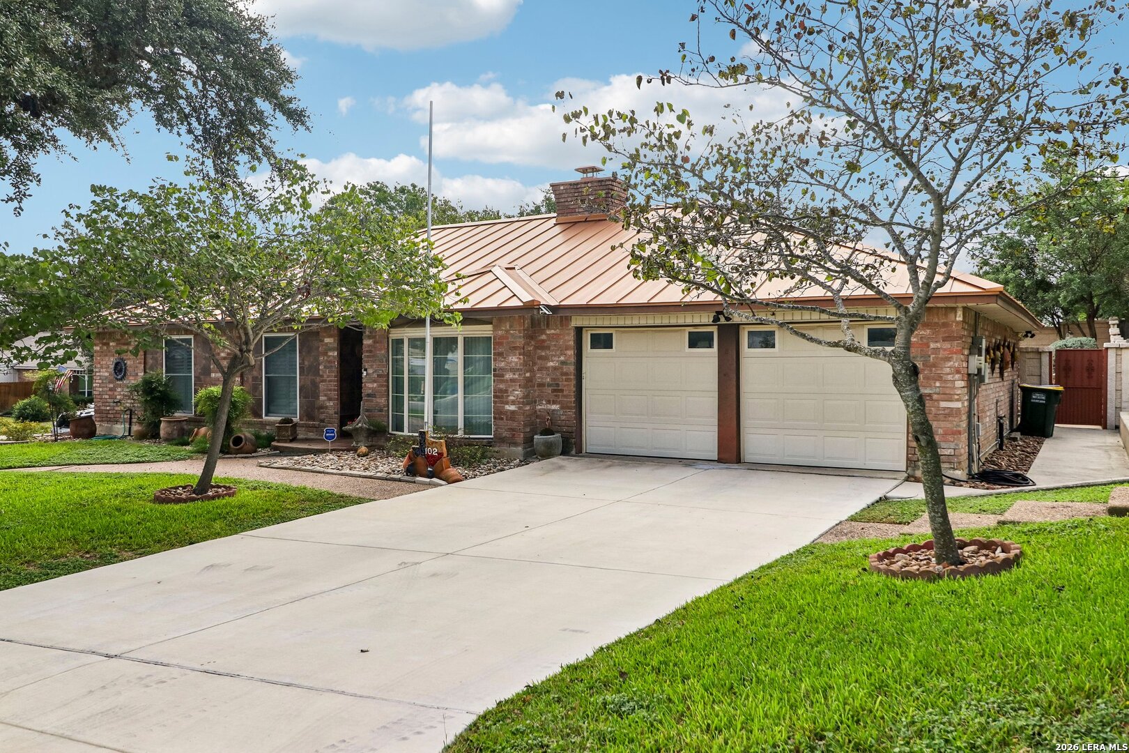 102 Meadowland Universal City TX 78148