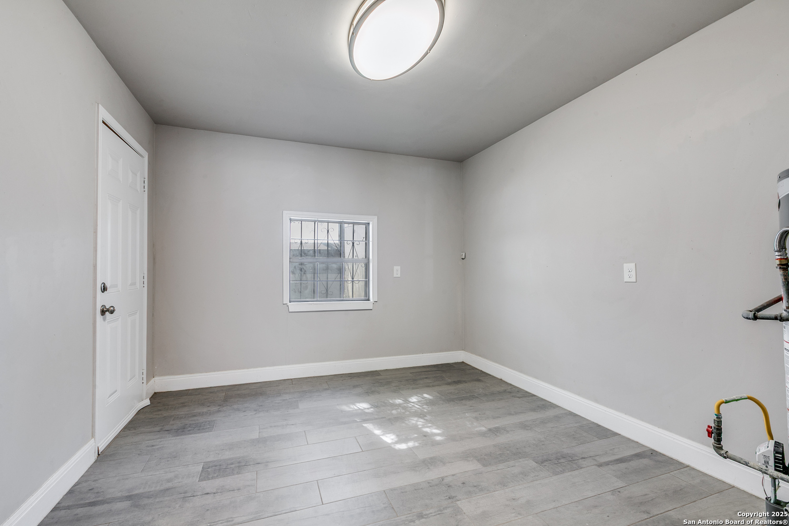354 Las Palmas San Antonio TX 78237