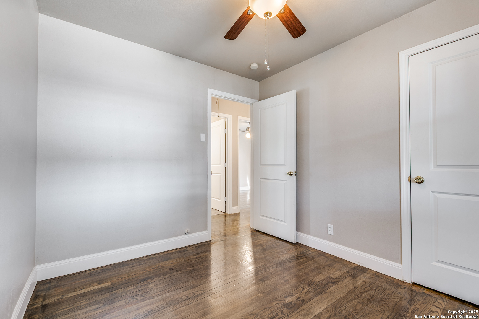 354 Las Palmas San Antonio TX 78237
