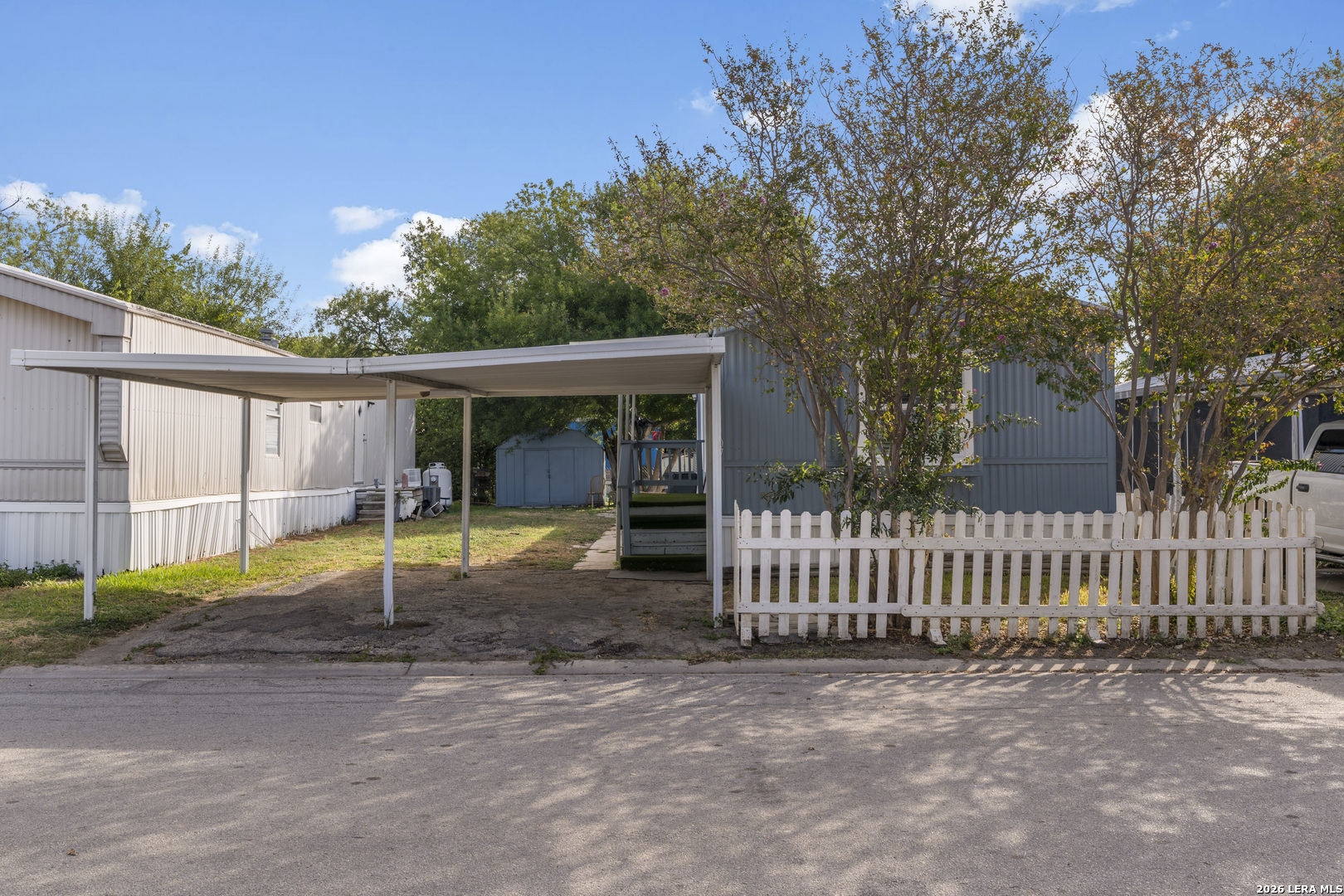 4801 Goldfield San Antonio TX 78218