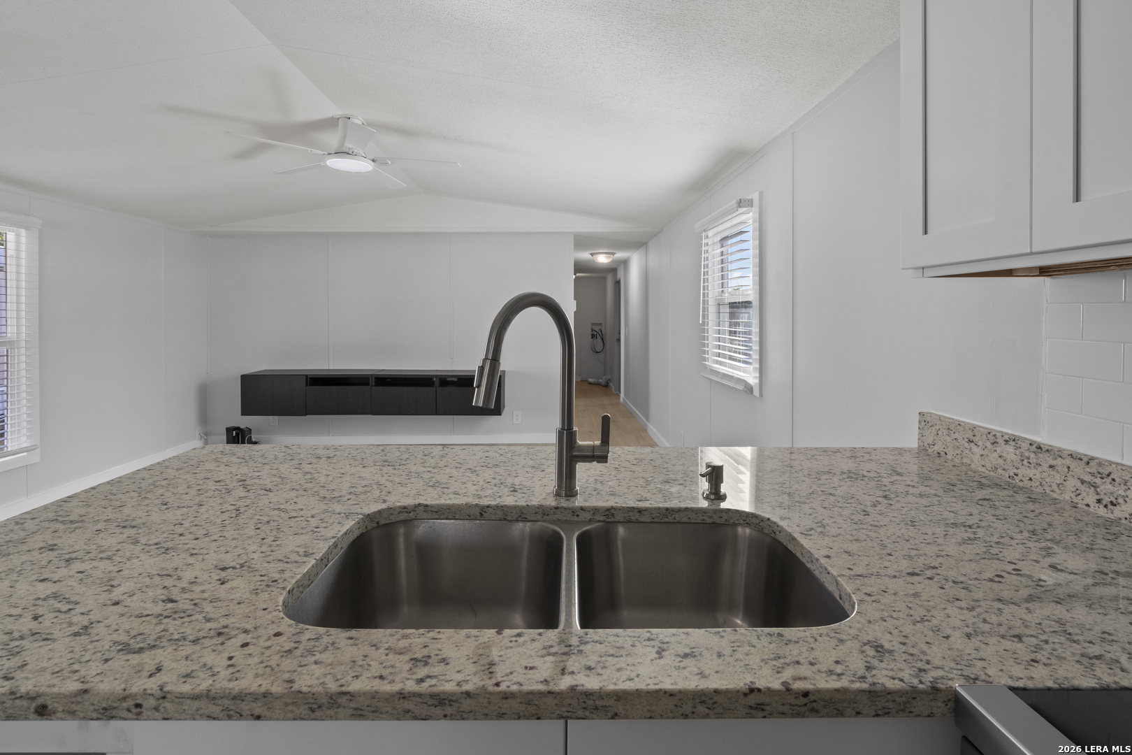 4801 Goldfield San Antonio TX 78218