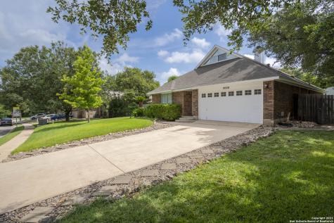 3020 Greenshire Drive Schertz TX 78154
