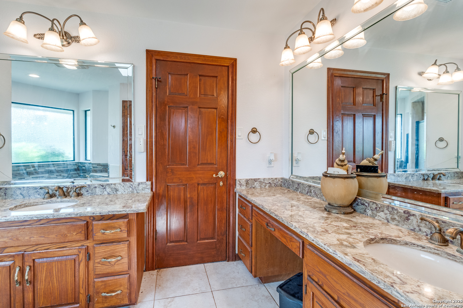 8470 Park Lane Drive San Antonio TX 78266