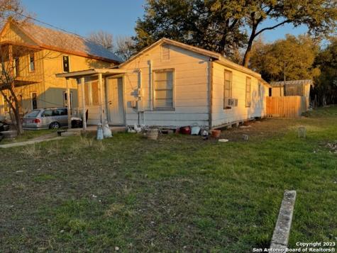 1507 Clyde Street San Marcos TX 78666