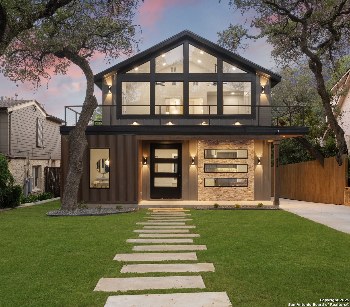 434 College Boulevard Alamo Heights TX 78209
