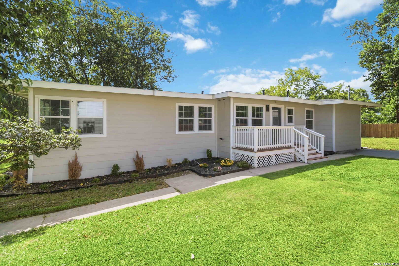 225 Arvin Drive Terrell Hills TX 78209