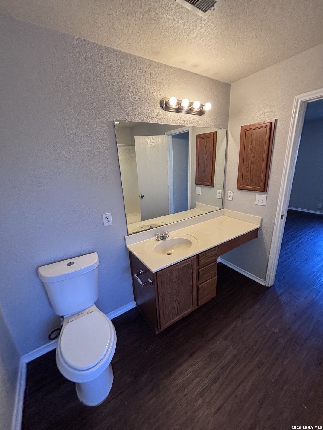 1423 Barker Bay San Antonio TX 78245