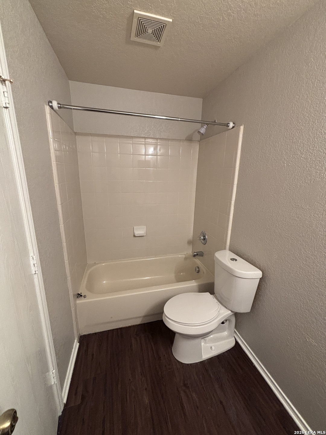 1423 Barker Bay San Antonio TX 78245
