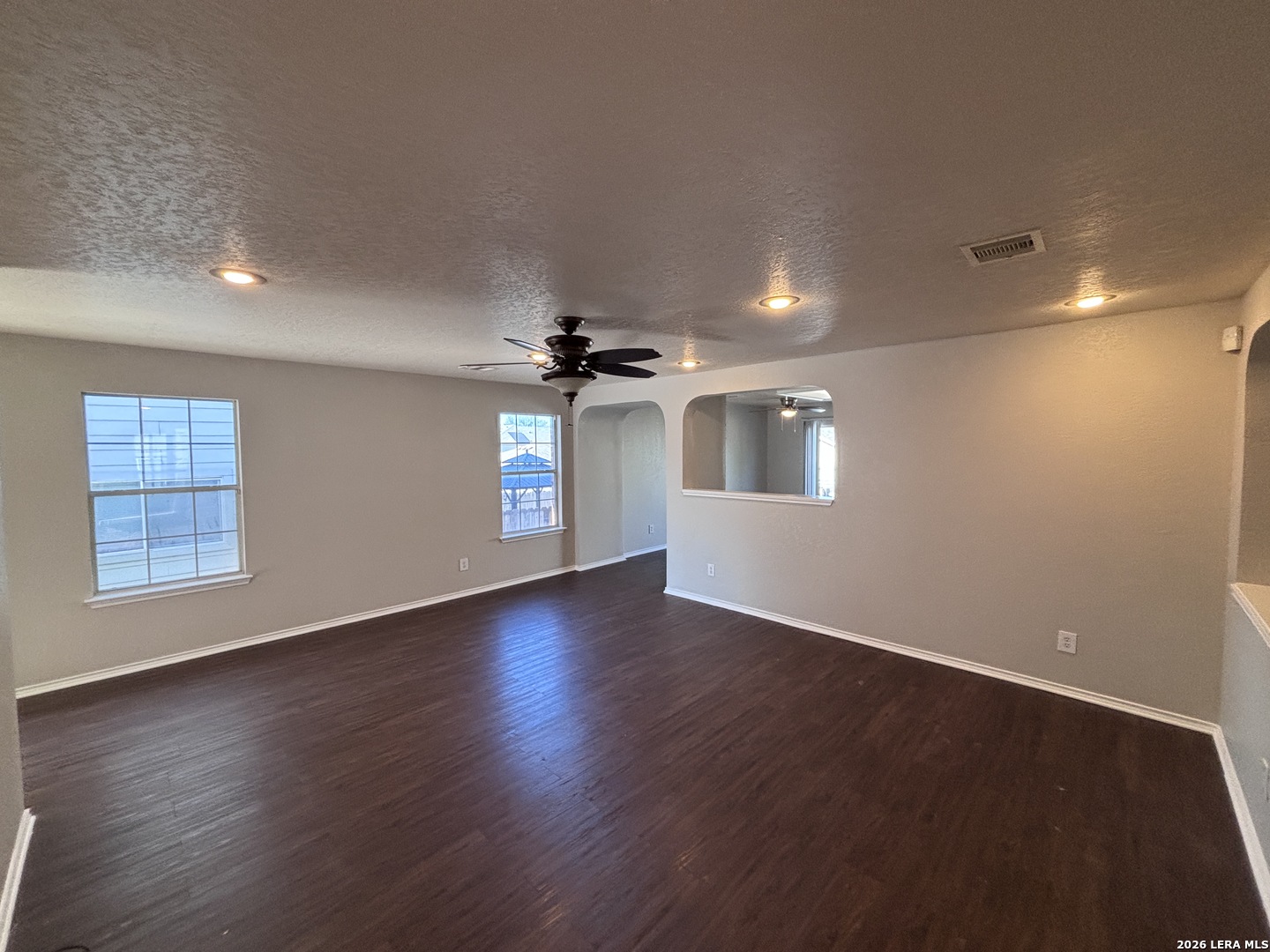 1423 Barker Bay San Antonio TX 78245