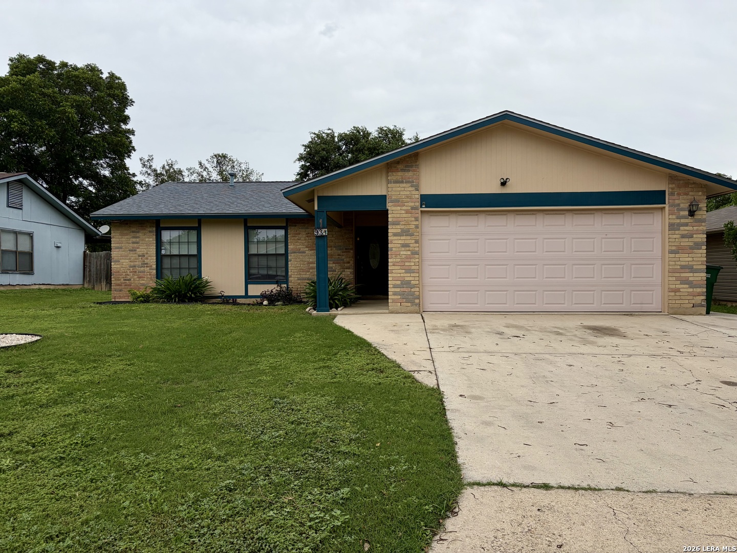 931 Hayloft Lane San Antonio TX 78245