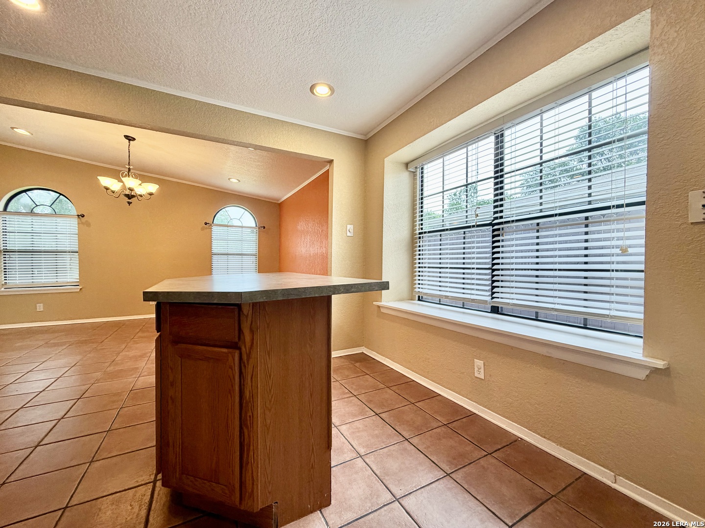 931 Hayloft Lane San Antonio TX 78245