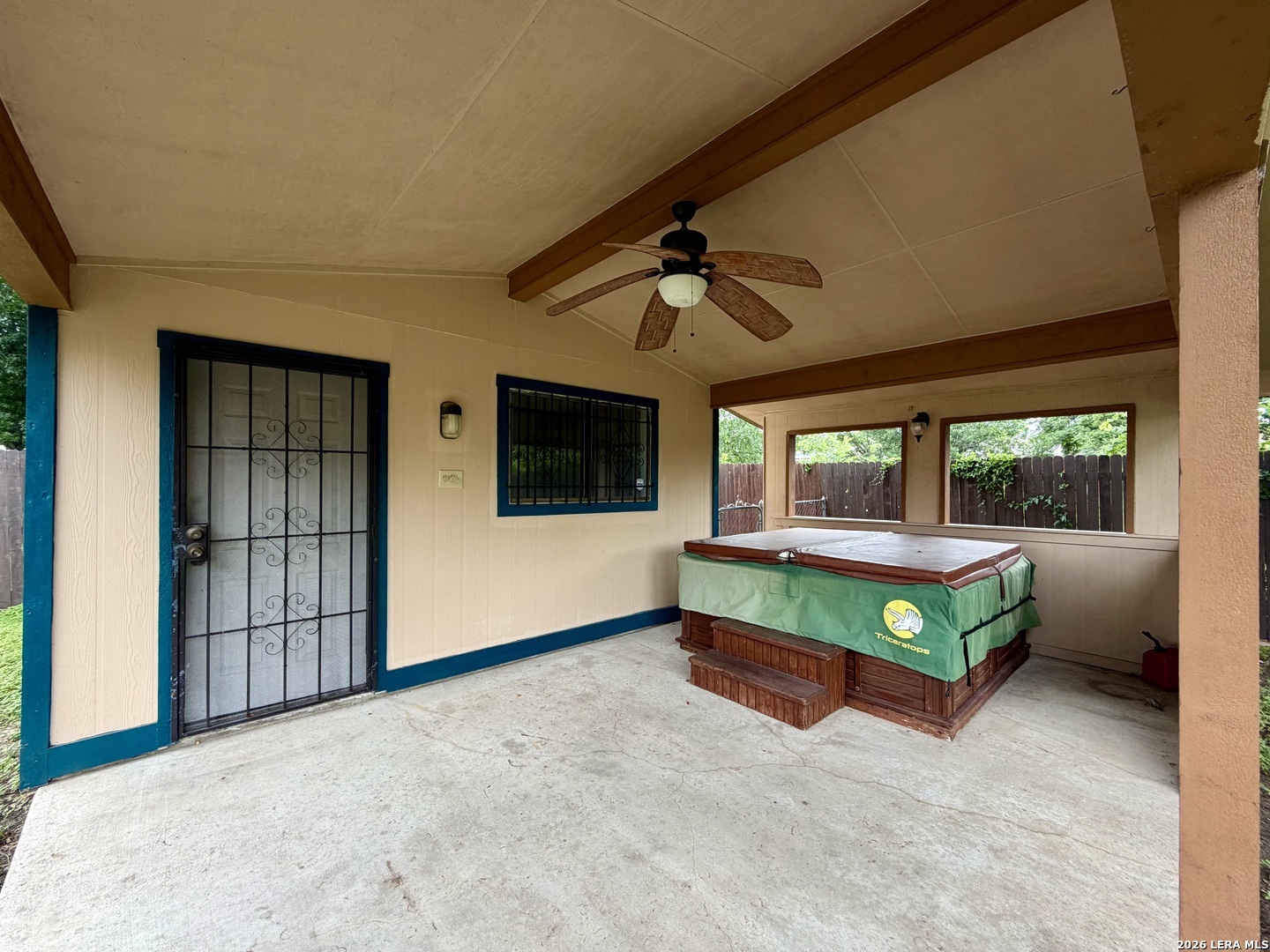 931 Hayloft Lane San Antonio TX 78245