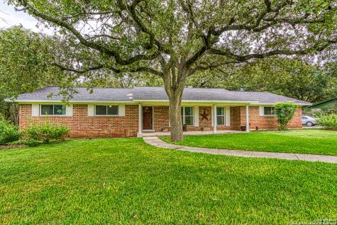 130 Tall Oak Drive San Antonio TX 78232