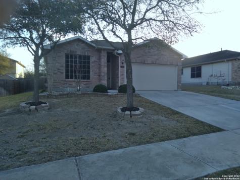 729 Clearbrook Avenue Schertz TX 78108