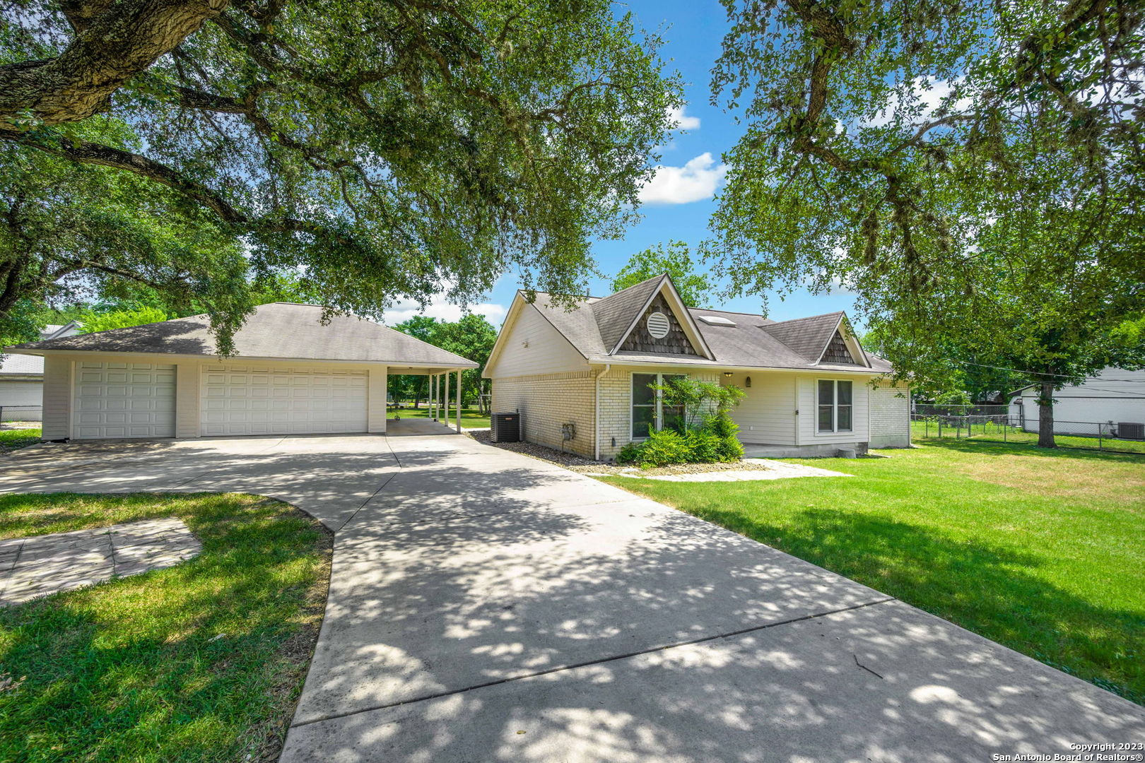 4714 E Beverly Mae Drive San Antonio TX 78229