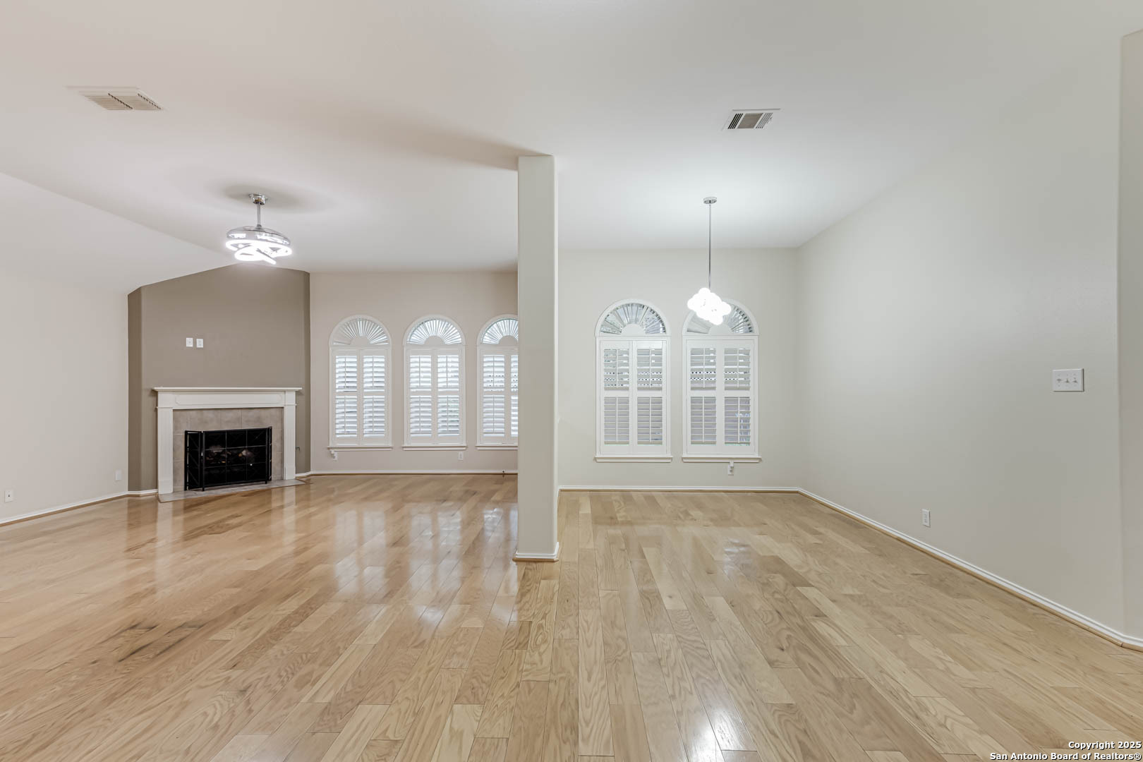 18719 Rogers Pass San Antonio TX 78258