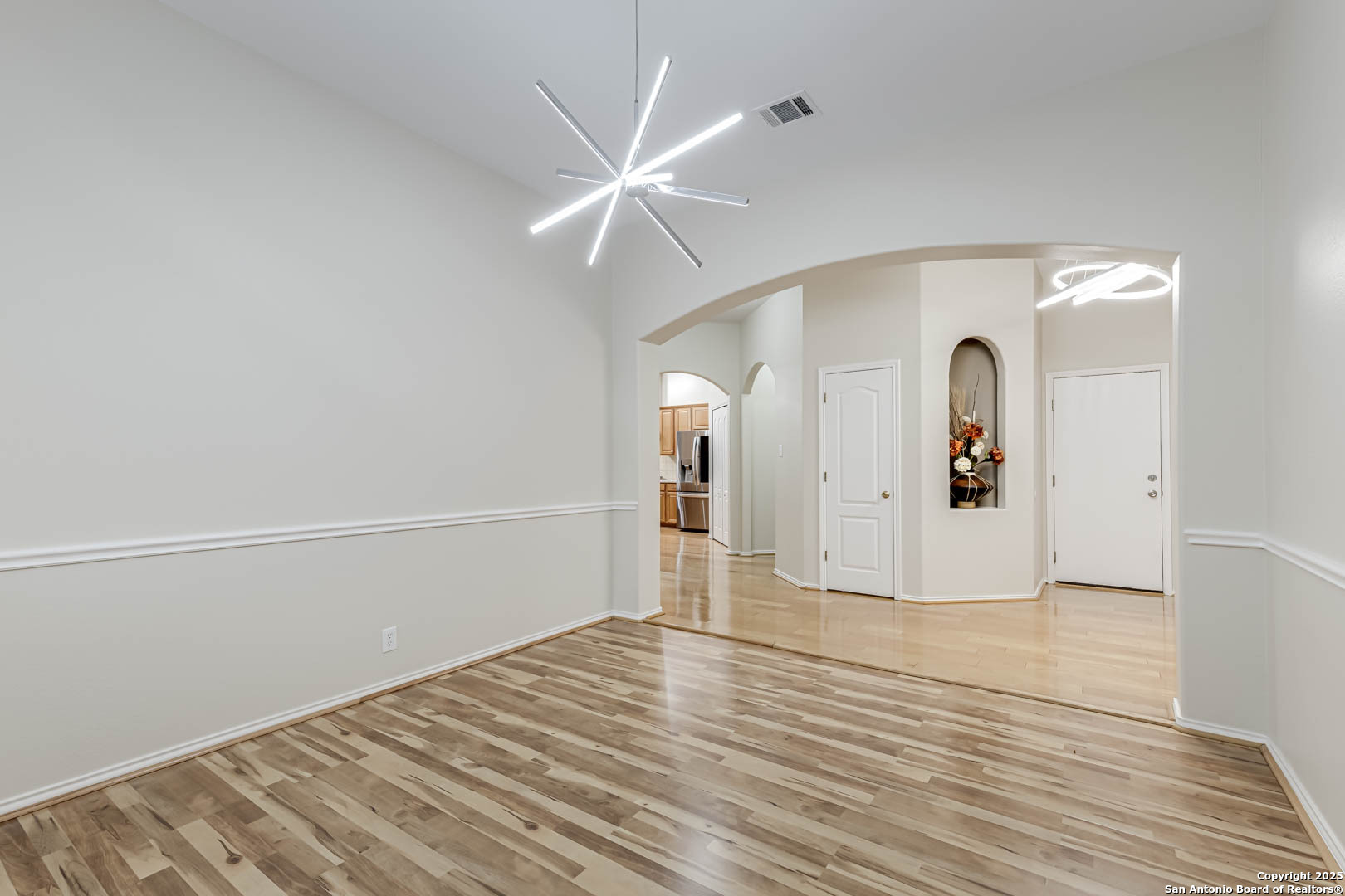 18719 Rogers Pass San Antonio TX 78258